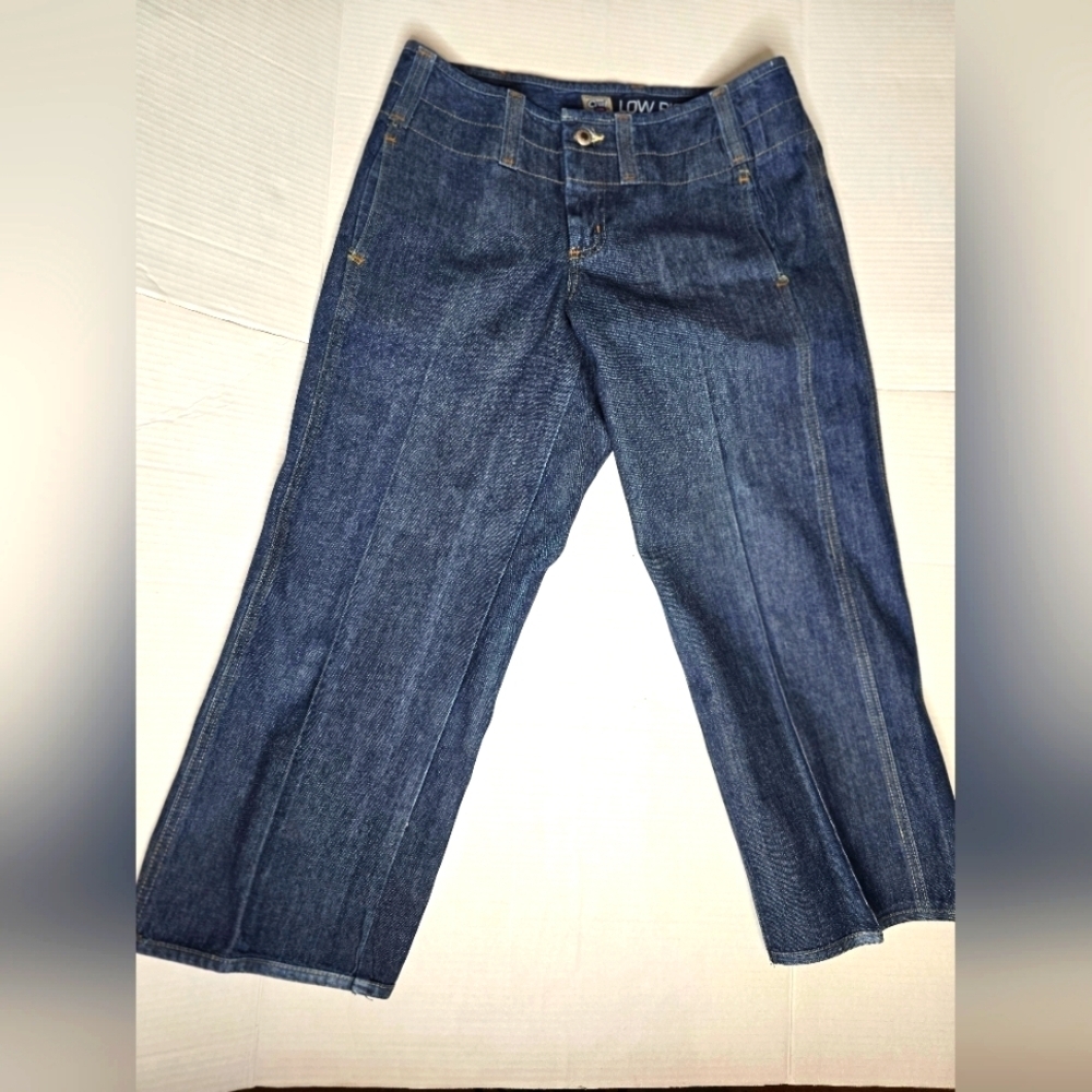 Cruel Girl Low-Rise Capri Pants